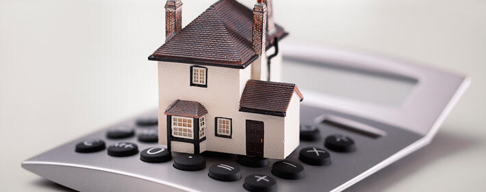 Informe del INE: Las hipotecas caen un 21,9%  en Junio 2023