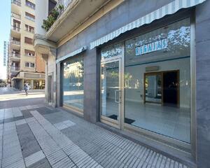 Local comercial de 2 habitaciones en Salón, Palencia