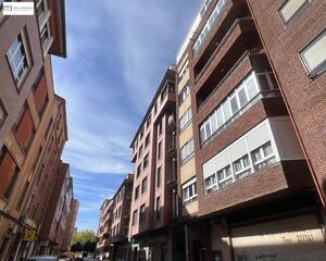 Apartamento con terraza en Centro, León