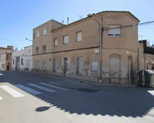 Casa de 4 habitaciones en Campredó, Tortosa