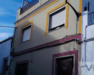 Adosado de 4 habitaciones en Centro, Alcalá de Guadaira