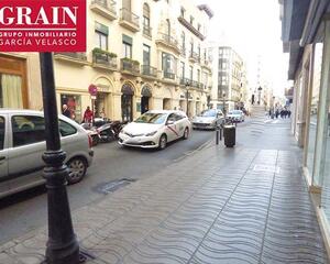 Local comercial de 2 habitaciones en Centro , Albacete