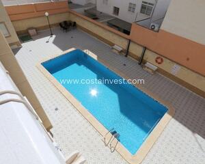 Apartamento con piscina en Nueva Torrevieja , Torrevieja