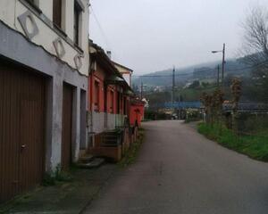 Adossat de 3 habitacions en Trubia, Oviedo
