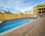 Dúplex con piscina en Canales y Martinez, Almoradi
