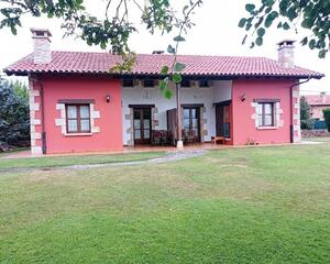 Casa amb terrassa en Liñero, Villaviciosa