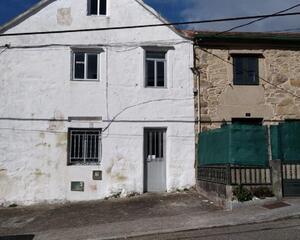 Casa de 4 habitaciones en Candean, Vigo