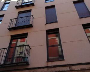 Piso de 2 habitaciones en Casco Antiguo, Logroño