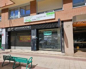 Local comercial de 1 habitación en Burgos