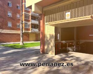 Plaça d'aparcament en Estruch, El Prat de Llobregat