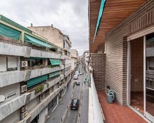 Piso con terraza en Centro, San Antón Granada