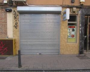 Local comercial reformado en Arturo Eyres , Valladolid