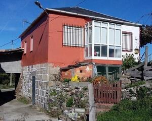 Casa rural de 4 habitaciones en Ourense