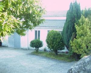 Casa de 3 habitaciones en Cobas, Ferrol