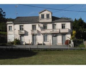 Casa de 6 habitaciones en Balón, Ferrol