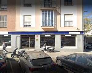 Local comercial con calefacción en Luis Montoto, Nervión Sevilla