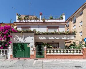 Adosado con terraza en Beiro, Los Pajaritos Granada