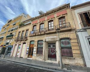 Local comercial de 3 habitaciones en Centro, Zapillo Almería