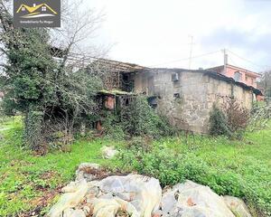 Casa con jardin en Ourense
