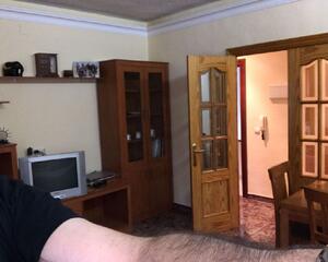 Piso de 3 habitaciones en Universidad, Jaén