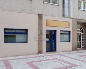 Local comercial de 1 habitación en Castelao, Vigo