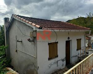 Casa con terraza en Rua Montarin, Ourense