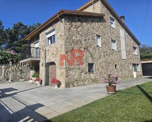 Casa con jardin en Caserio A Casilla, Ourense