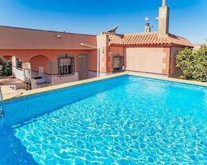 Casa rural con piscina en Almería