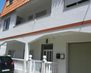 Casa de 7 habitaciones en Cabral, Vigo