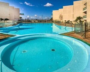 Apartamento con piscina en La Oliva