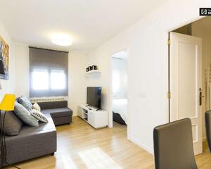 Apartamento de 2 habitaciones en Embajadores, Centro Madrid