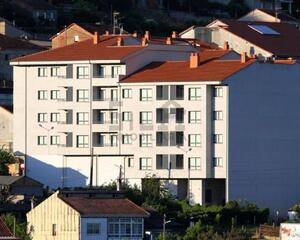 Piso de 3 habitaciones en O Pino, Ourense