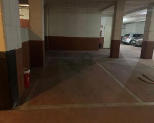 Plaza de aparcamiento en Campus, Ourense