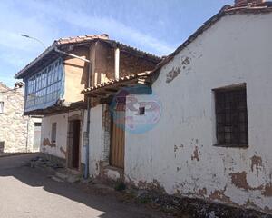 Casa de 5 habitaciones en Robla (La), Alcedo de Alba