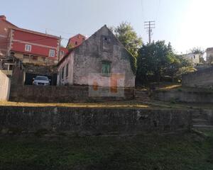 Casa de 3 habitaciones en Fonte Bieita, Moaña