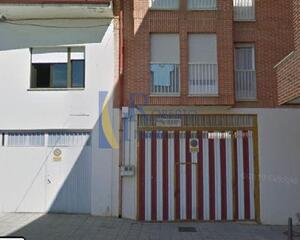 Plaza de aparcamiento en Vara De Quart, Patraix Valencia de don Juan