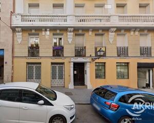 Piso de 5 habitaciones en Calle de Arriaza, Madrid