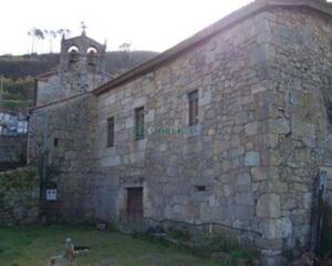 Casa buenas vistas en Velle, Ourense