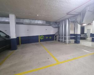 Plaza de aparcamiento con trastero en Aldán, Cangas del Morrazo