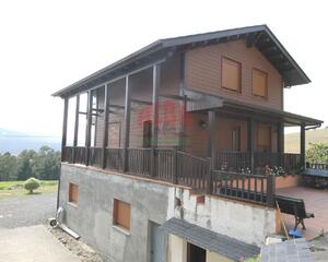 Casa con garaje en Vegadeo, Besullo