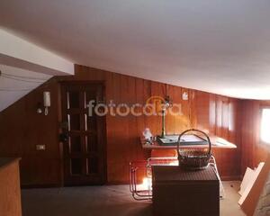 Ático de 2 habitaciones en Monumental, Pontevedra