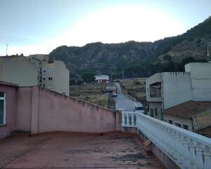 Casa con terraza en Torreaguera