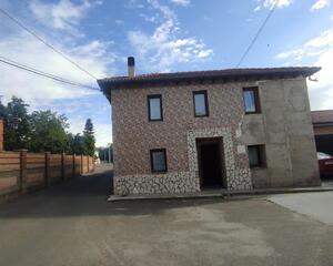 Casa de 5 habitaciones en Carrizo, Carrizo de la Ribera