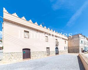 Casa amb xemeneia en Palou, Sant Pere de Ribes