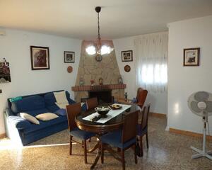 Casa de 4 habitaciones en Mas Bermell, Querol