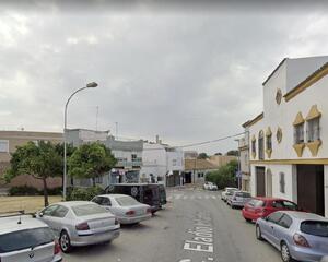 Casa de 4 habitaciones en Algeciras