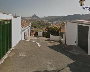 Casa de 3 habitaciones en Calzada - Carrera, Antequera