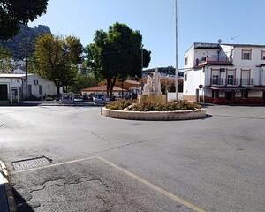 Local comercial en Bda Andalucia, Ubrique