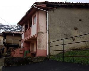 Casa rural de 3 habitacions en Busloñe, Morcín
