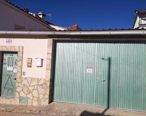 Casa con garaje en Valdemoro del Rey, Huete